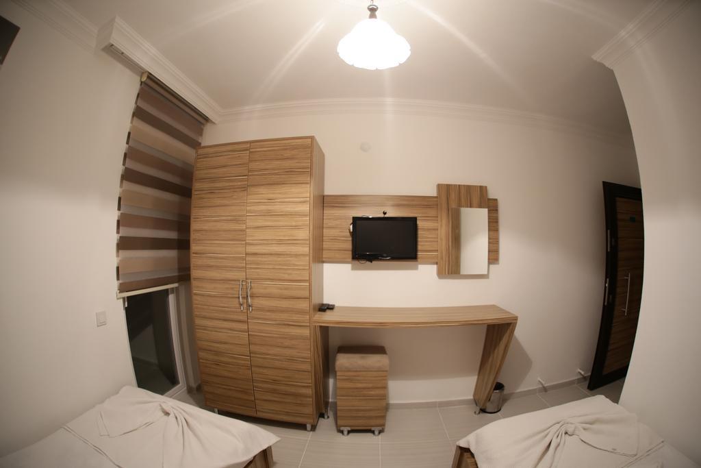 Araucaria Pension Antalya Rum bild
