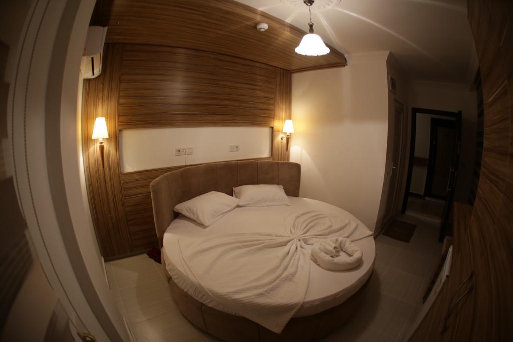 Araucaria Pension Antalya Rum bild